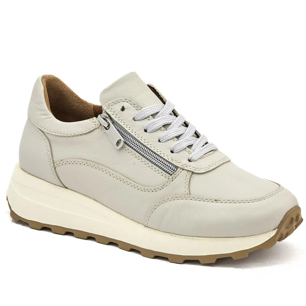 Bertina Lace-Up Trainers - BERTINA / 326 249 - Off White
