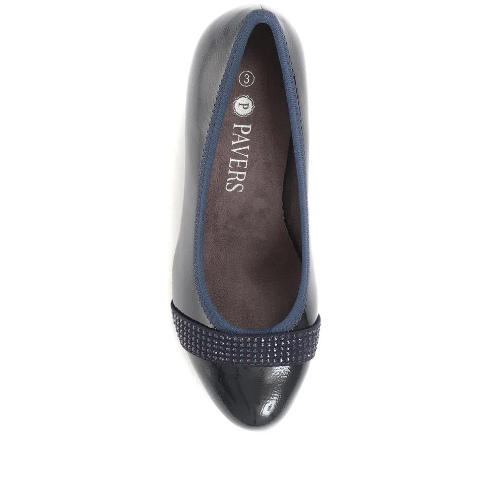 Block Heeled Court Shoes - JANSP36107 / 322 571 - Navy Patent - Image 4