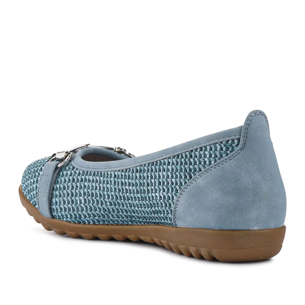 Buckle-Detailed Lightweight Pumps - WBINS41011 / 327 201 - Denim - Image 3