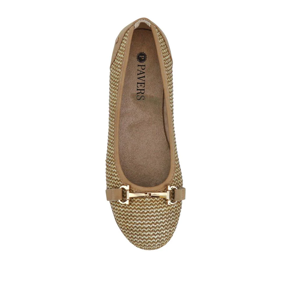 Buckle-Detailed Lightweight Pumps - WBINS41011 / 327 201 - Sand - Image 4