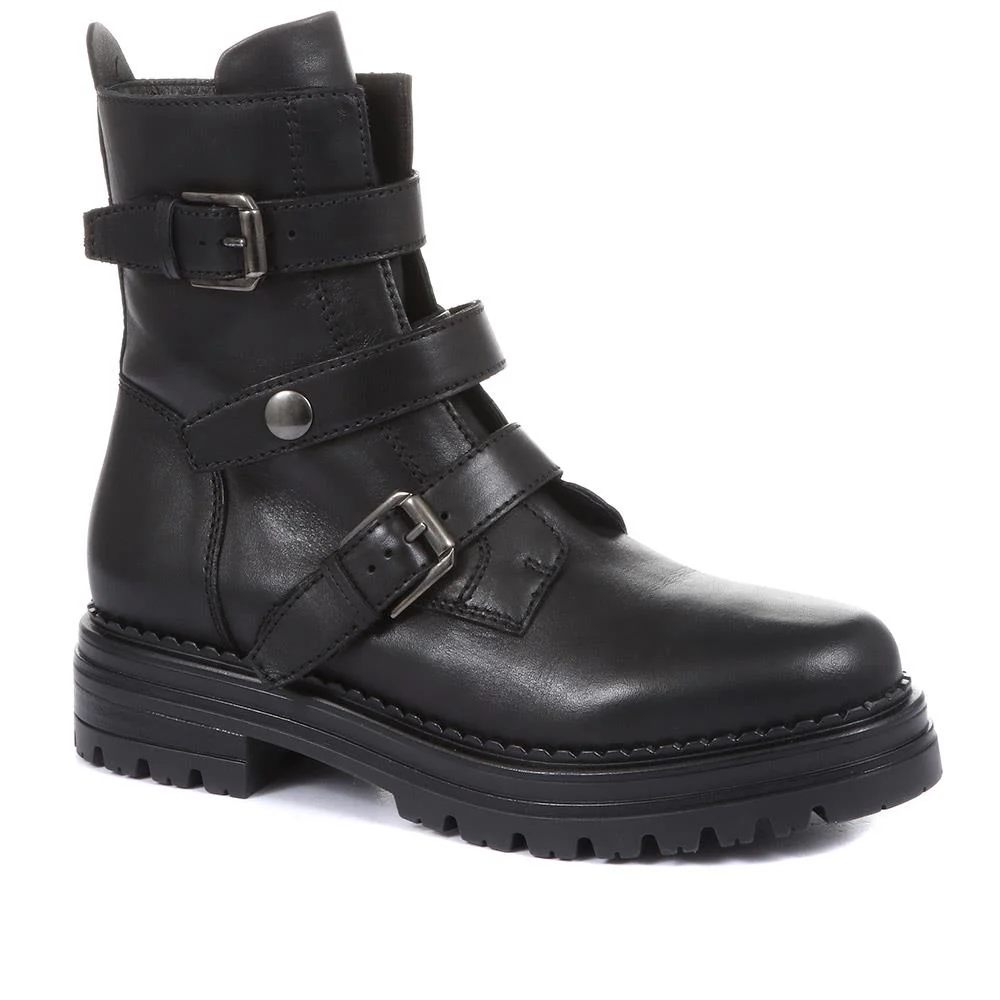 Casimira Buckle Biker Boots - CASIMIRA / 320 549 - Black Leather