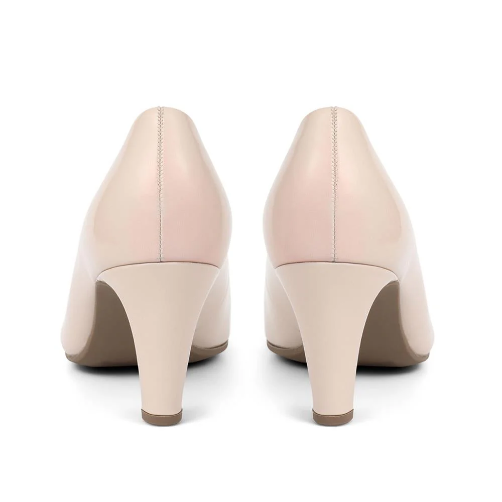 Comfortable Heeled Court Shoes - GAB35545 / 322 515 - Beige Patent - Image 3