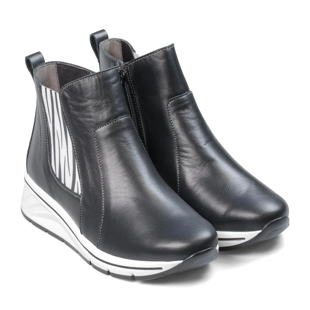 Essential Comfort Boots EE Fit - LENHAM - Lenham / null - Black Leather