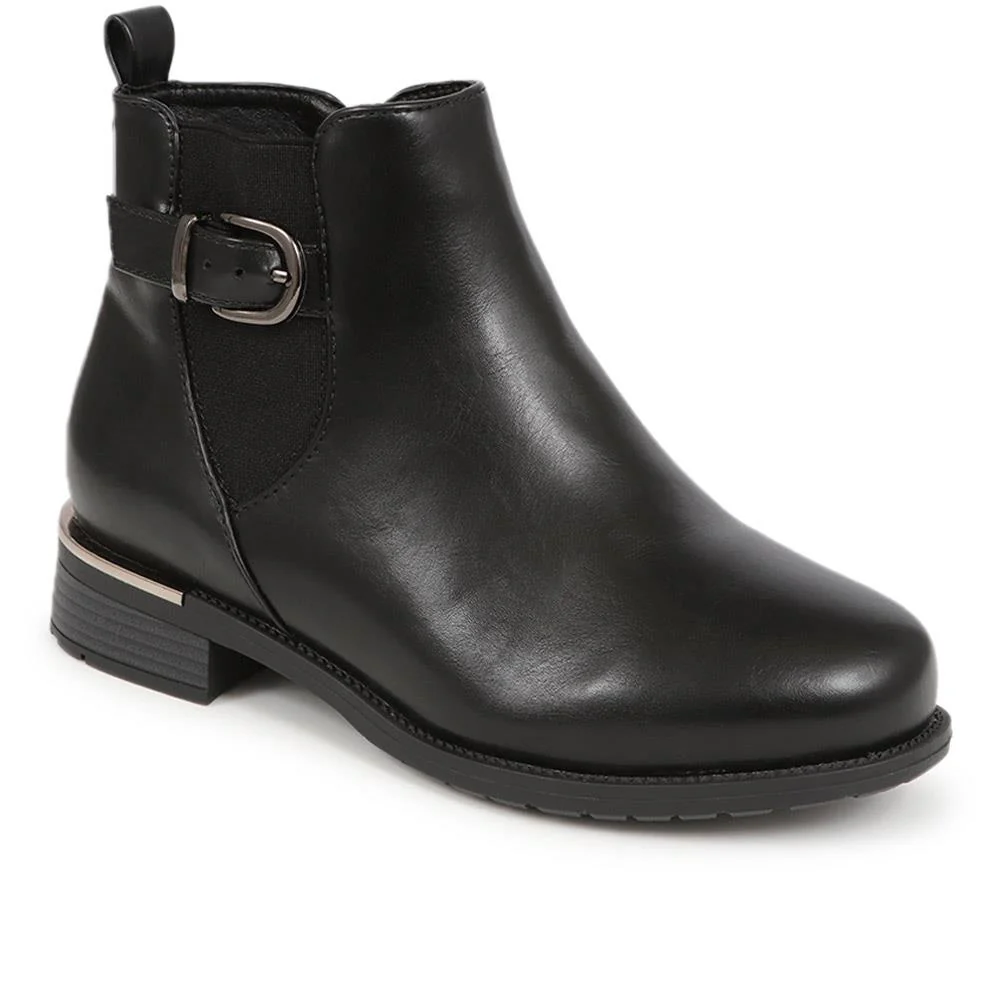 Extra-Wide Fit Buckle Detail Ankle Boots - WILLA / 324 177 - Black