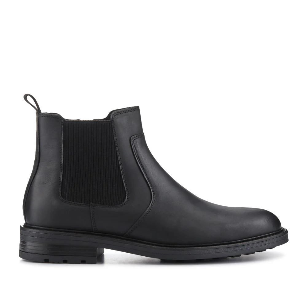 Feltham Heeled Leather Chelsea Boots - FELTHAM / 328 081 - Black - Image 2