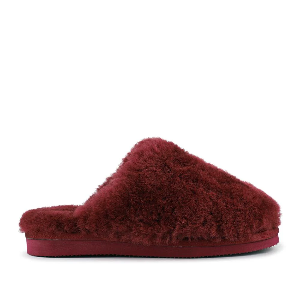 Freesia Sheepskin Slippers - FREESIA / 328 491 - Burgundy - Image 2