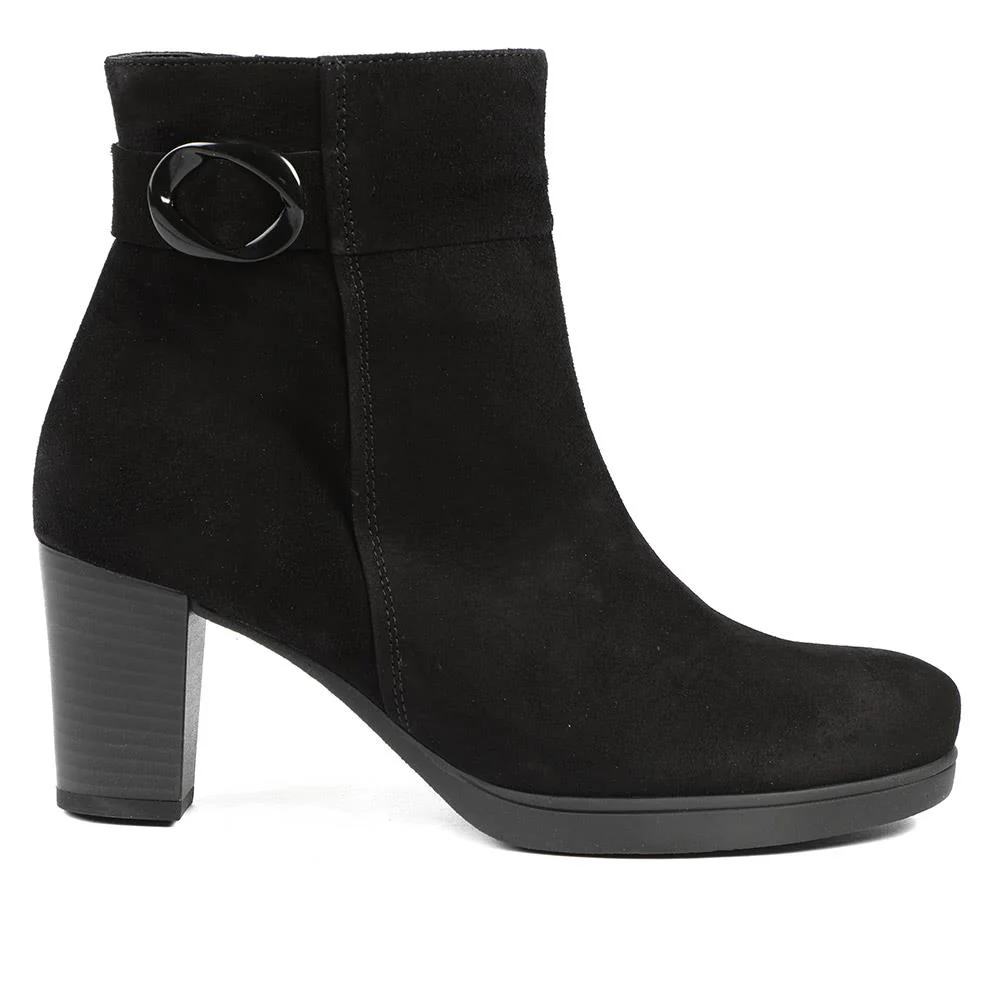 Gabor Wide Fit Leather Block Heel Ankle Boots - GAB42547 / 329 078 - Black Suede - Image 2