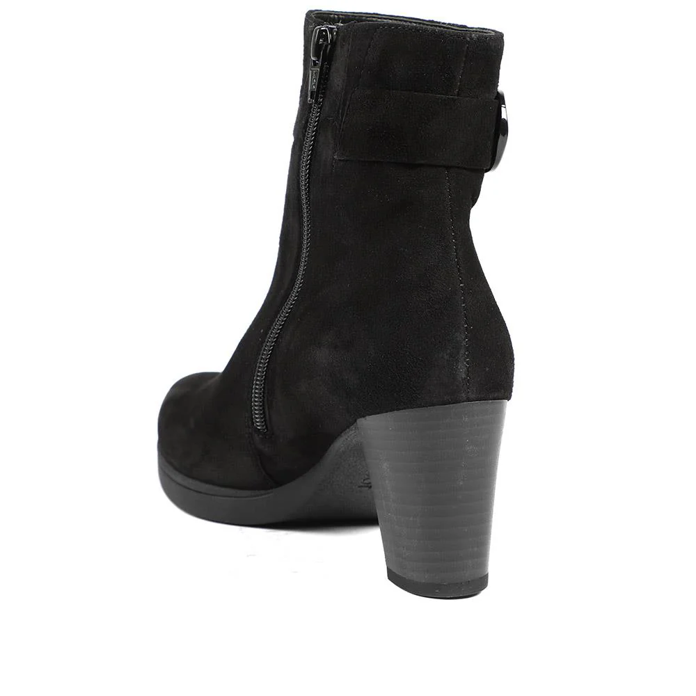 Gabor Wide Fit Leather Block Heel Ankle Boots - GAB42547 / 329 078 - Black Suede - Image 3