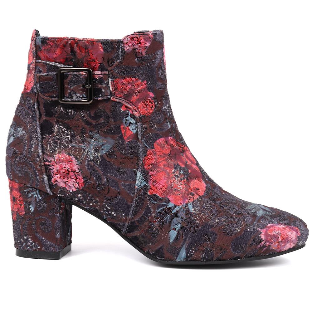 Patterned Block Heel Buckle Ankle Boots - WBINS38090 / 324 214 - Navy Floral - Image 2
