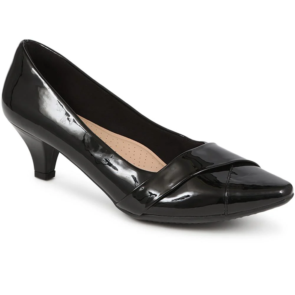 Heeled Court Shoes - MAIN40003 / 325 757 - Black Patent