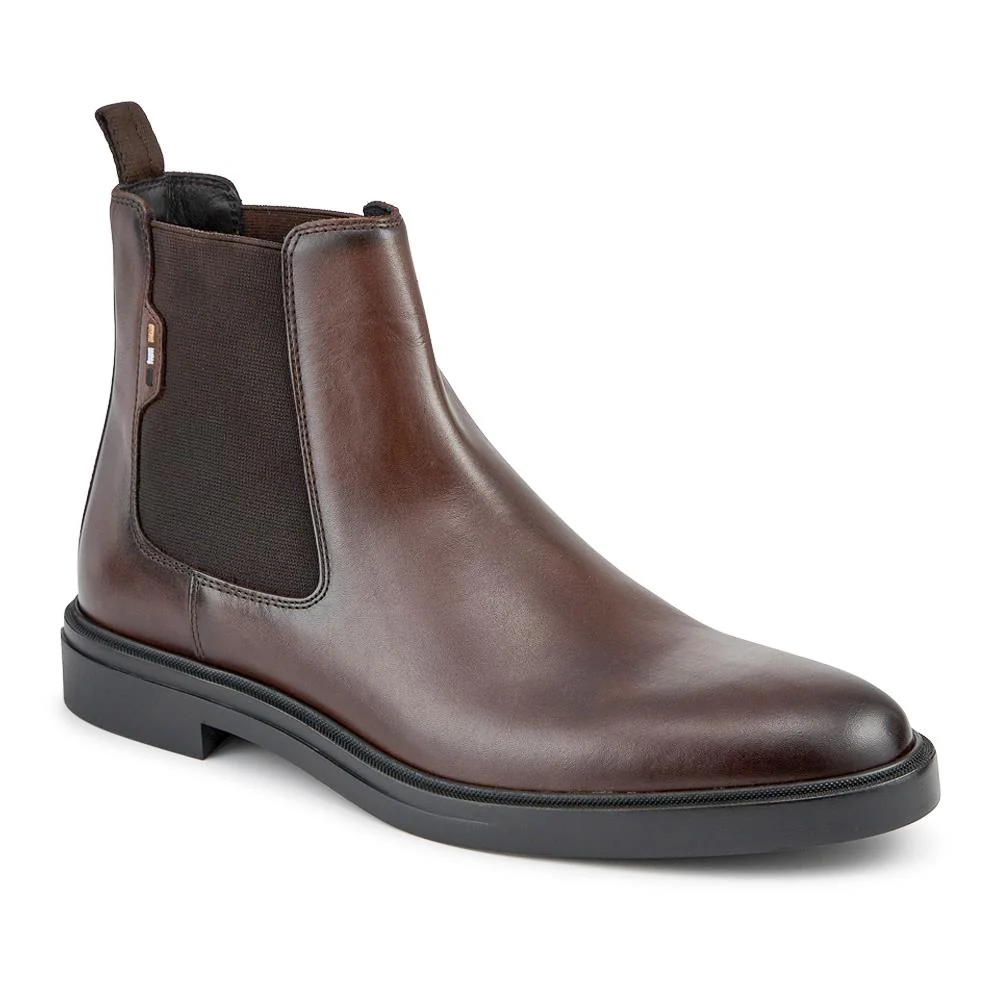 Hugo Boss Leather Chelsea Boots - HUGO42504 / 327 810 - Dark Brown