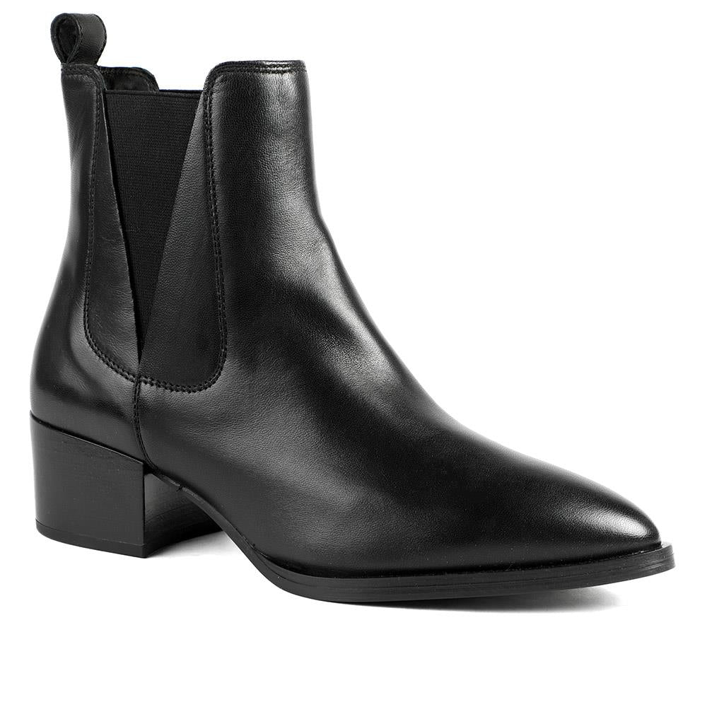 Kori Leather Blocked-Heeled Chelsea Boots - KORI / 328 086