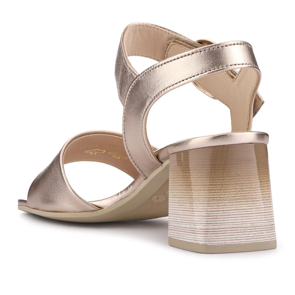Kruger Smart Leather Block-Heeled Sandals - GAB41516 / 327 010 - Metallic Beige - Image 3