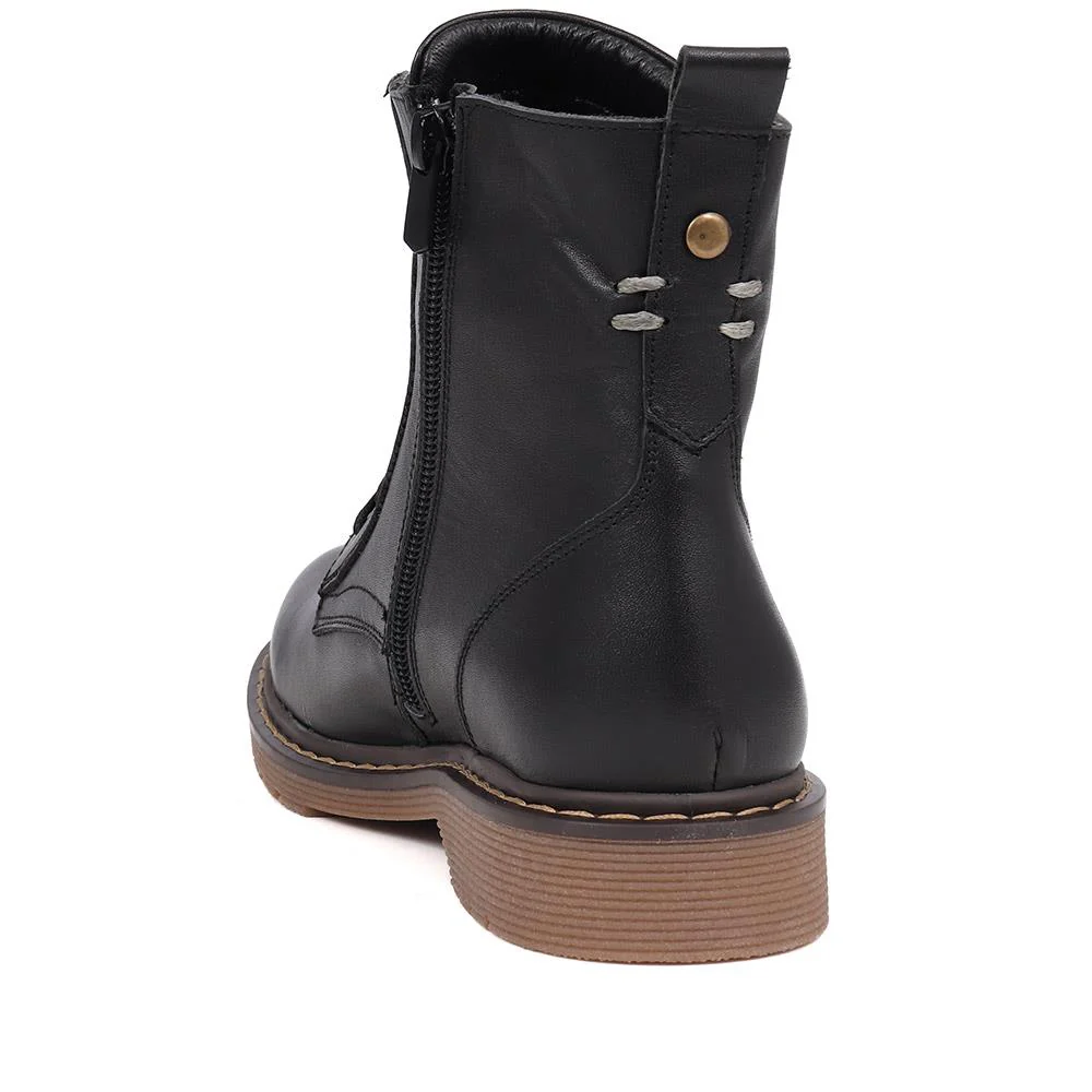 Lace-Up Leather Boots - BELYNR40001 / 326 190 - Black - Image 4