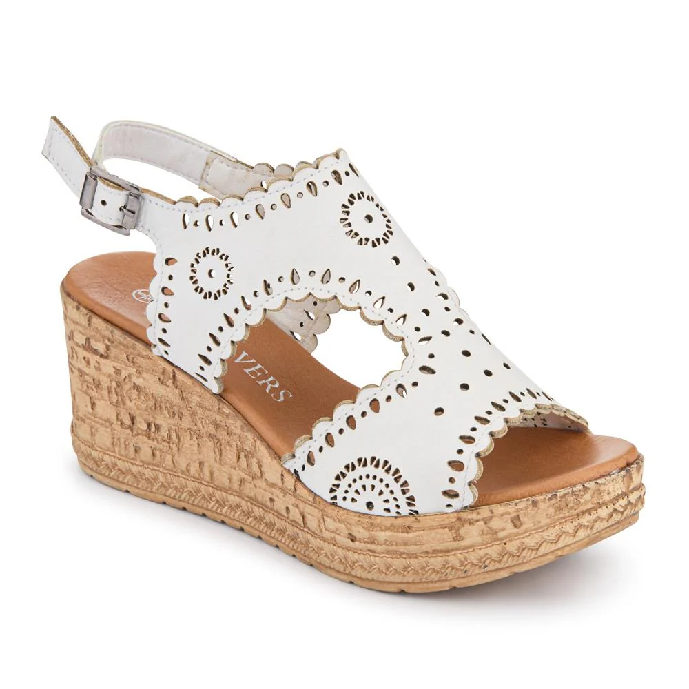 Leather Buckle-Fastening Wedge Sandals - LUCK41012 / 327 609 - White