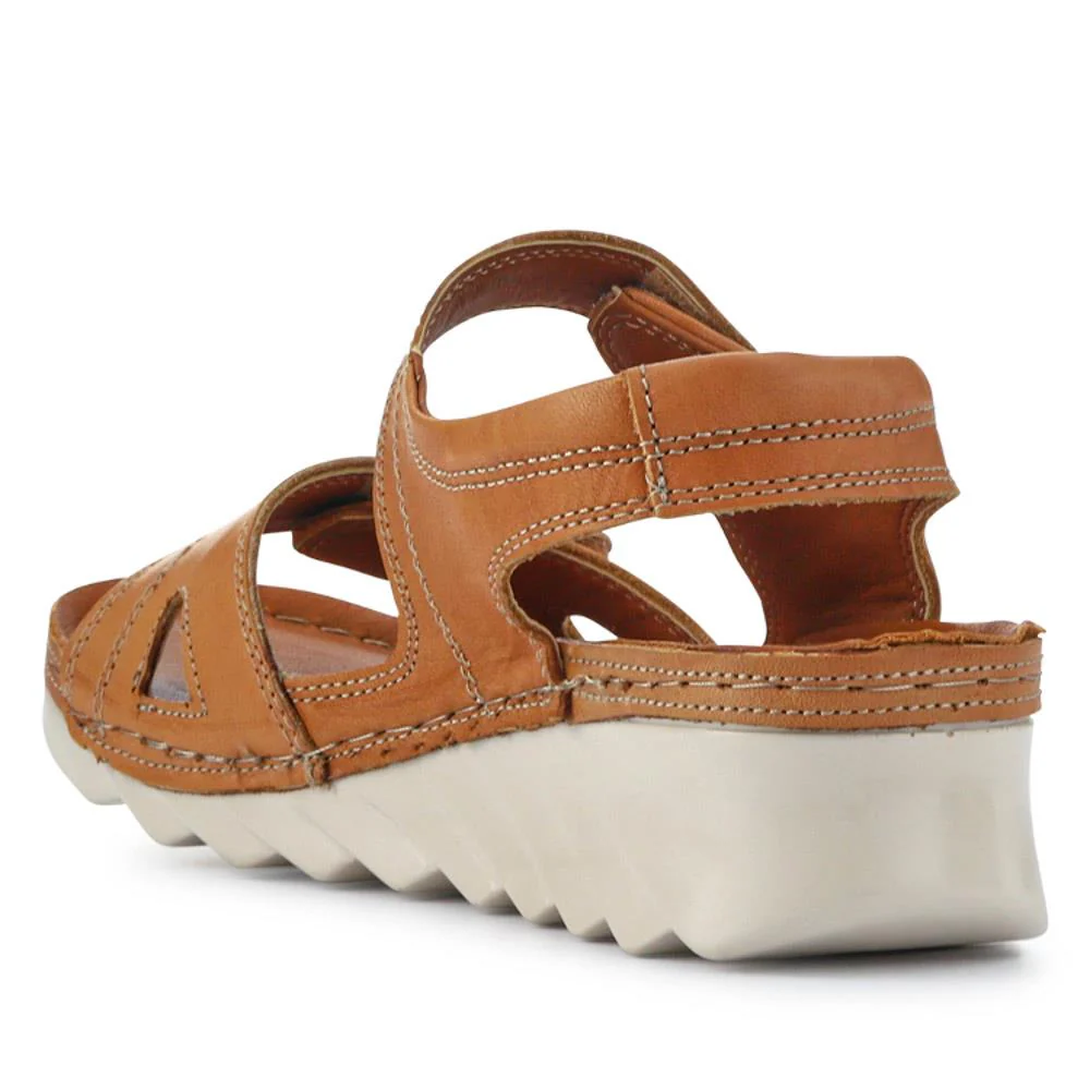 Leather Dual Touch-Fasten Sandals - HAK41012 / 327 452 - Camel - Image 3