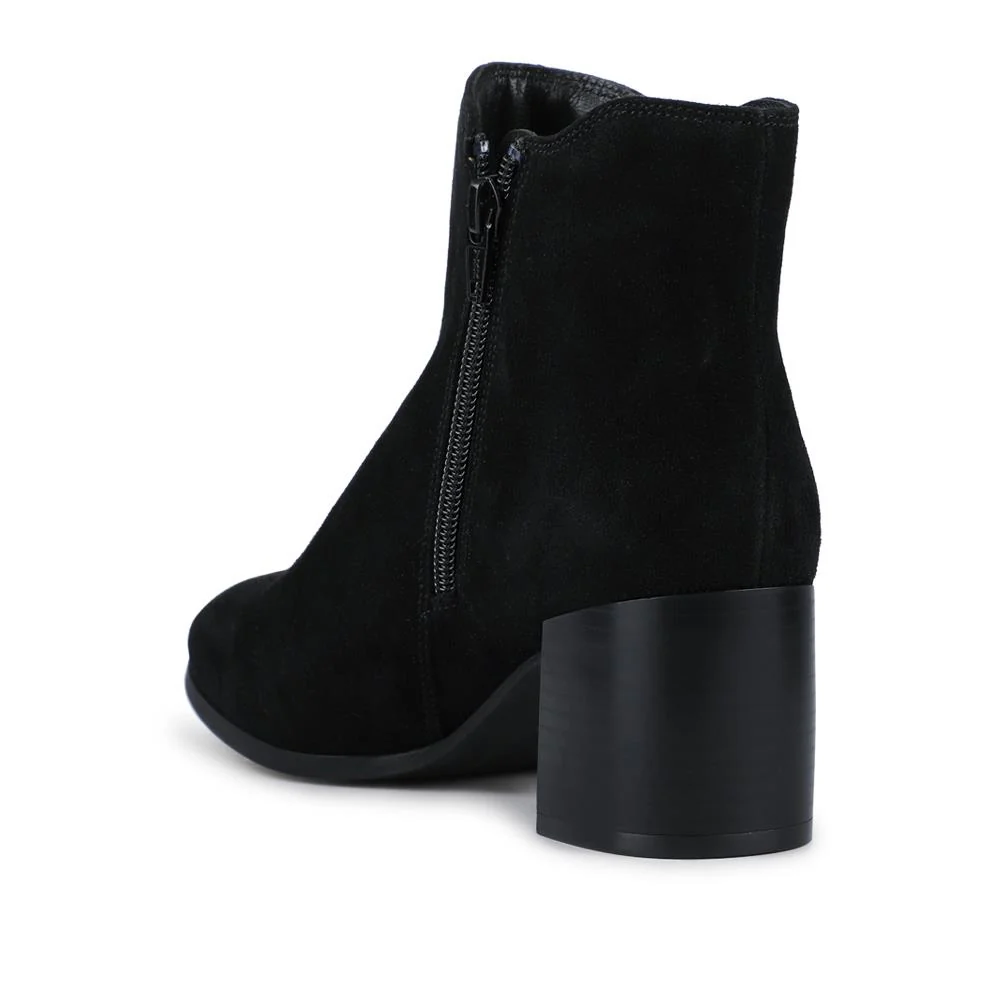 Leather Elasticated Heeled Ankle Boots - FBFOO42002 / 328 516 - Black Suede - Image 3