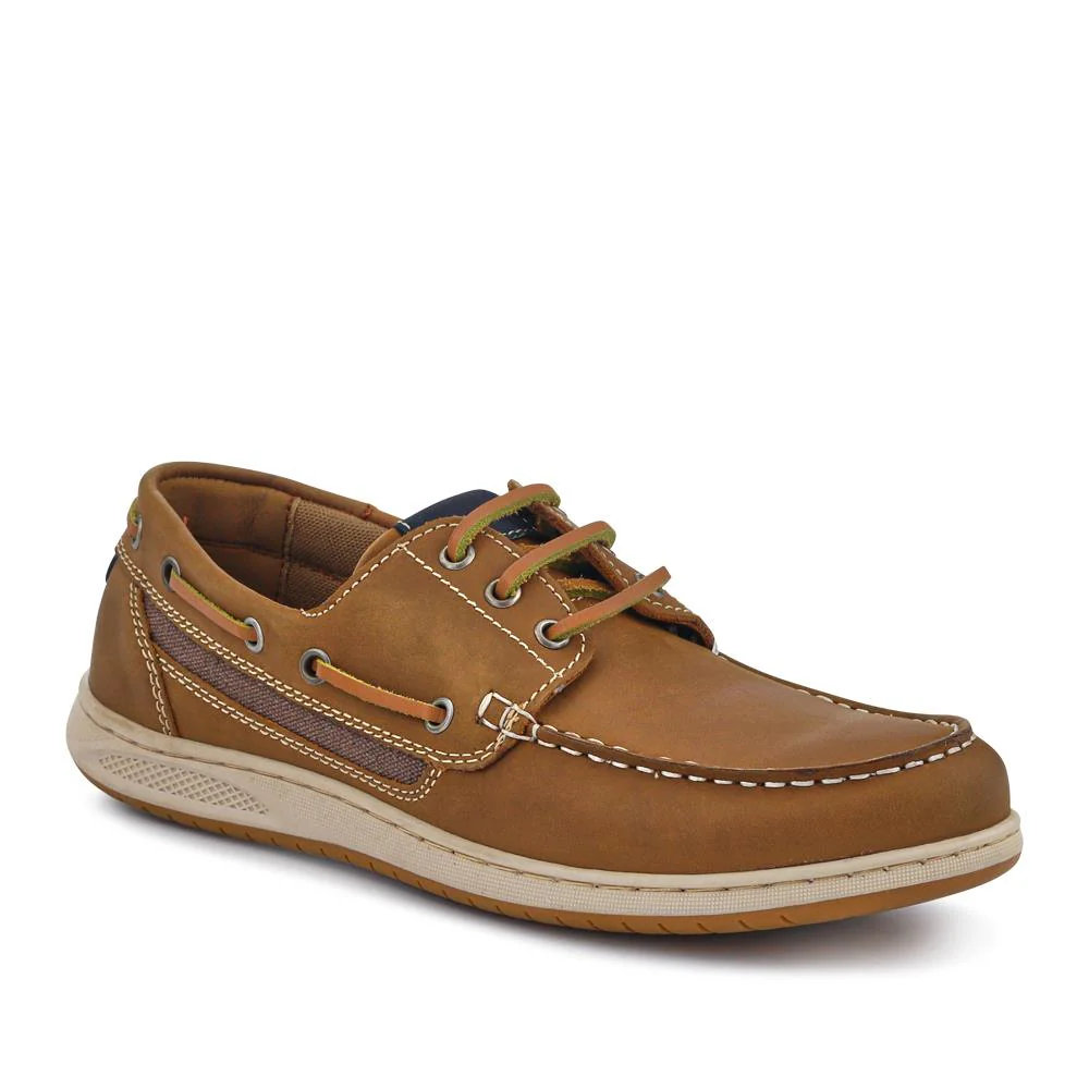 Leather Lace-Up Boat Shoes - SHAFI41001 / 327 096 - Brown