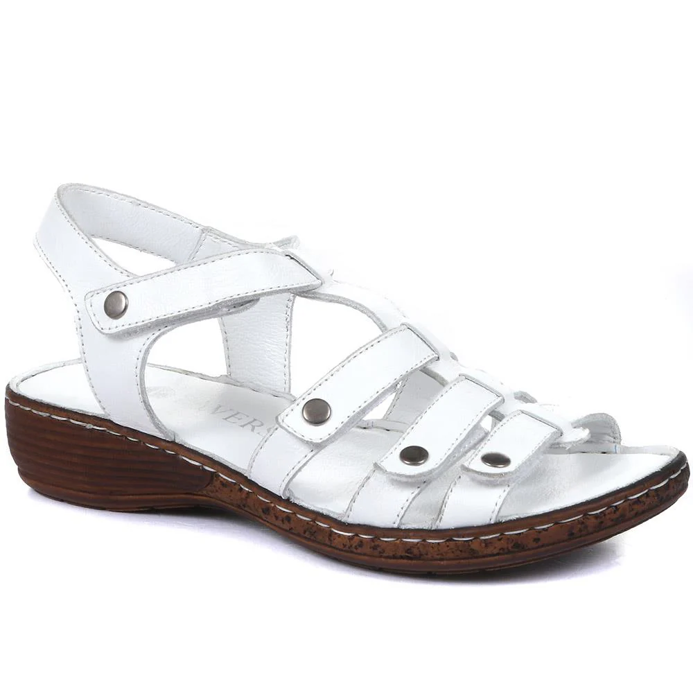 Leather T-Bar Sandals - LUCK33015 / 320 059 - White