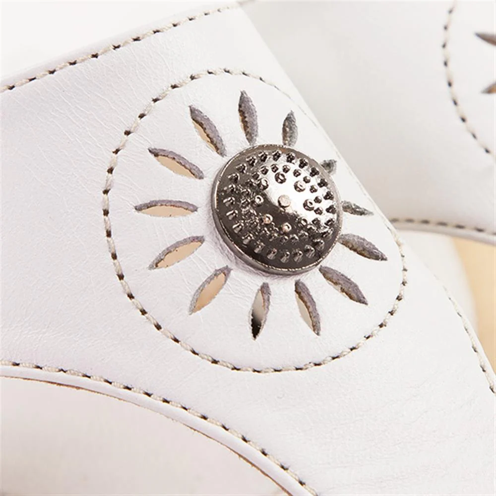 Fly Flot Leather Toe Post with Metal Centre Stud - KFFLY1901 / 146 506 - White - Image 4