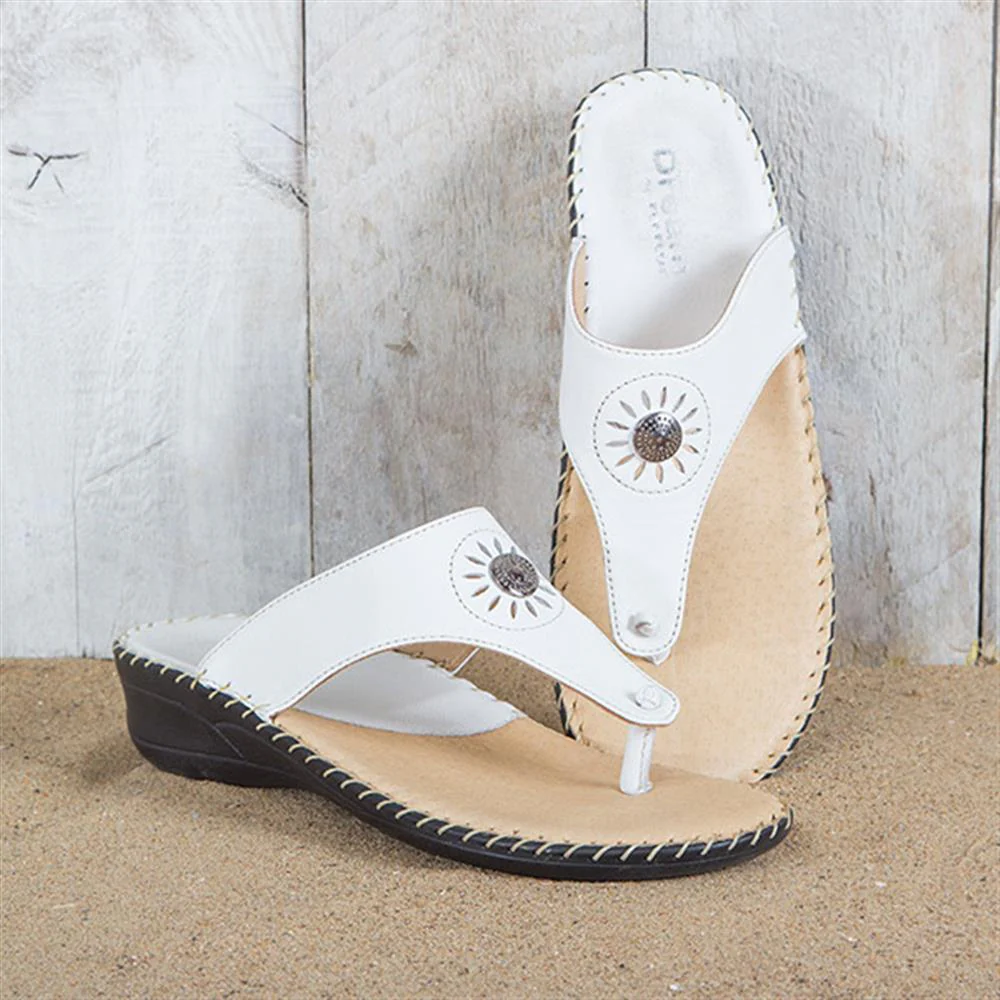 Fly Flot Leather Toe Post with Metal Centre Stud - KFFLY1901 / 146 506 - White - Image 5