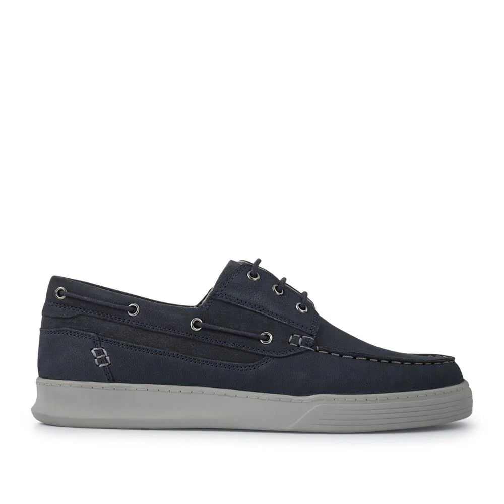 Leather Wide-Fit Boat Shoes - PARK41048 / 327 264 - Navy - Image 2