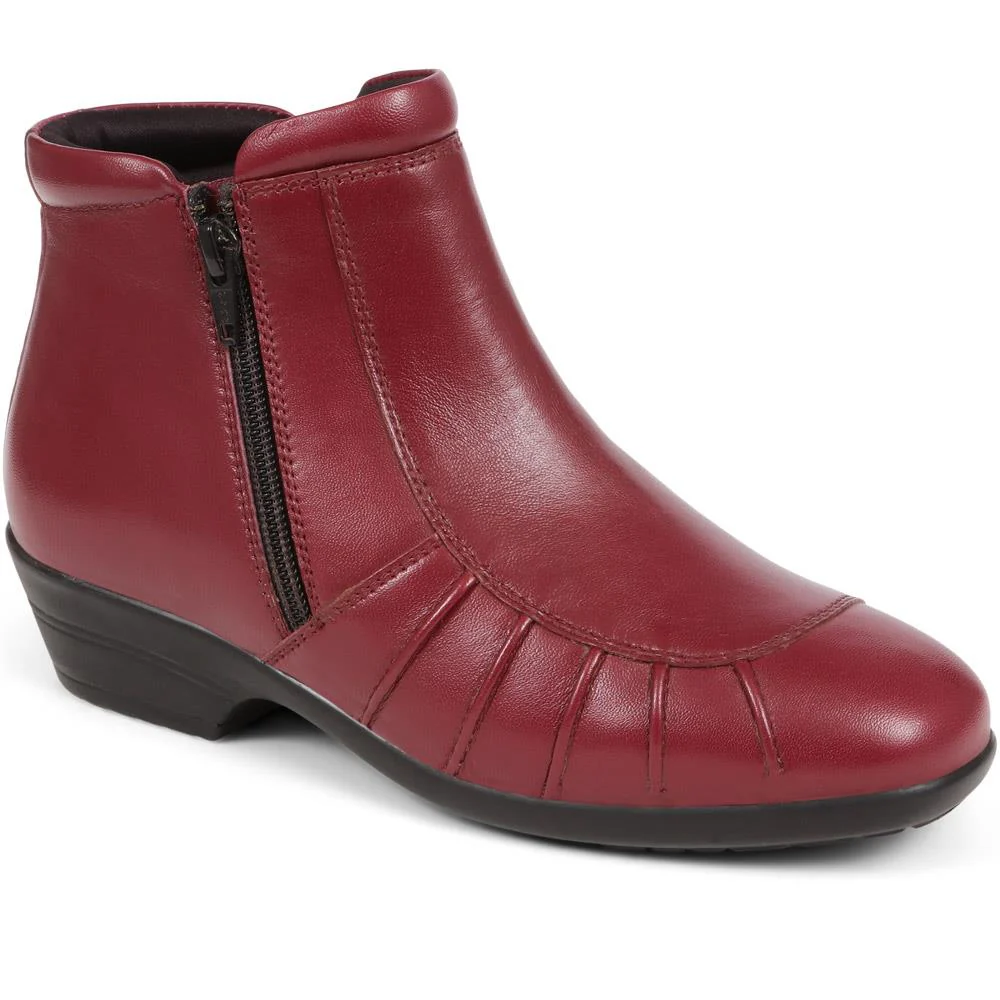 Lightweight Leather Ankle Boots - KF38012 / 324 468 - Image 3
