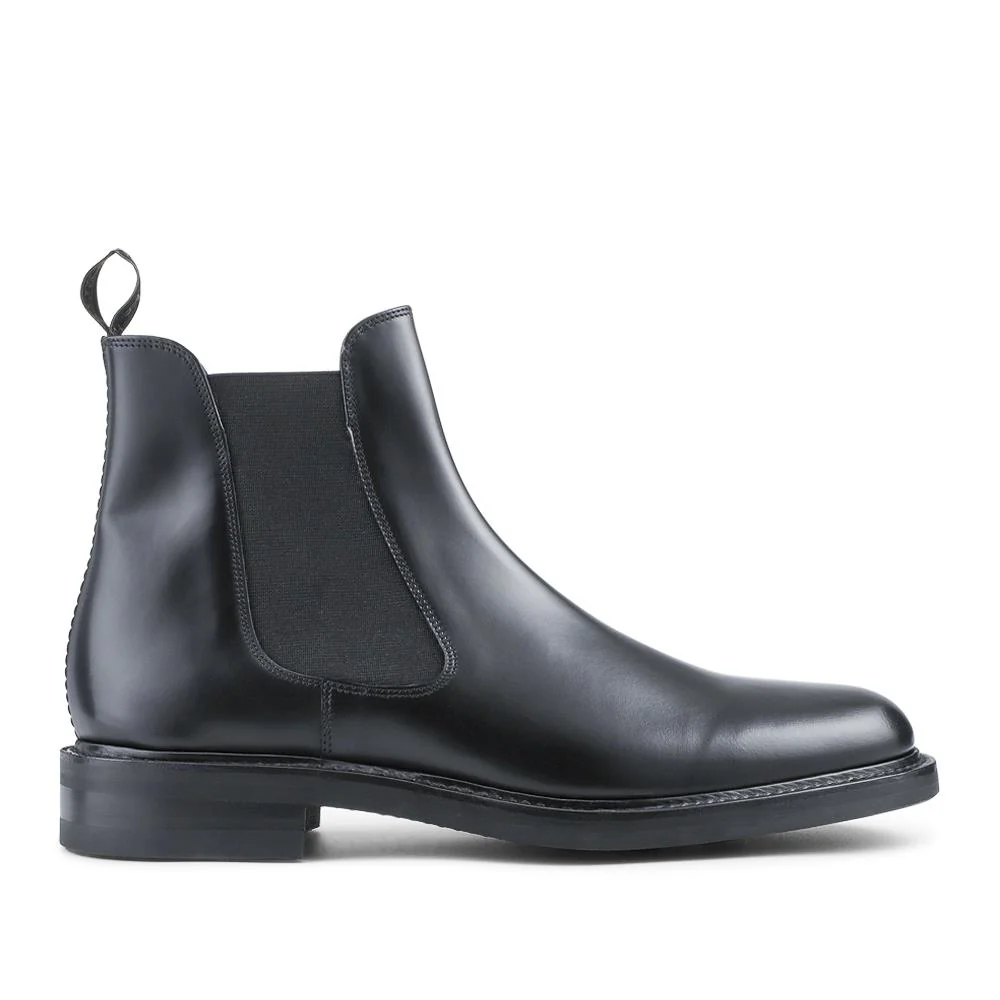 Loake Goodyear Welted Leather Chelsea Boots - LOA42501 / 328 637 - Black - Image 2
