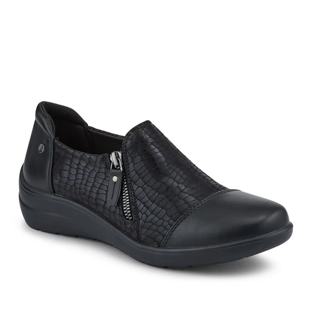 Memory Foam Smart Slip-On Shoes - WOIL42001 / 327 895 - Black