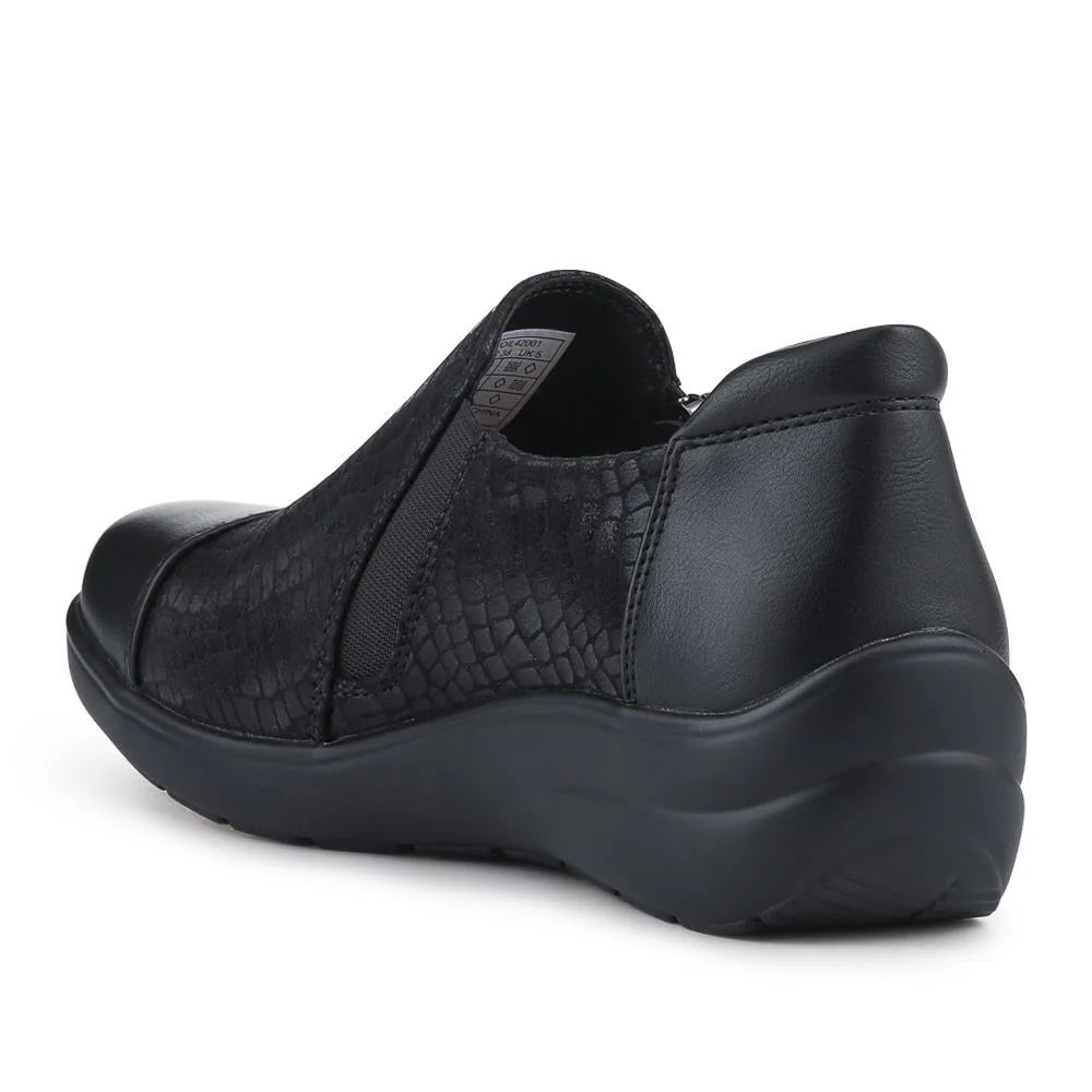 Memory Foam Smart Slip-On Shoes - WOIL42001 / 327 895 - Black - Image 3