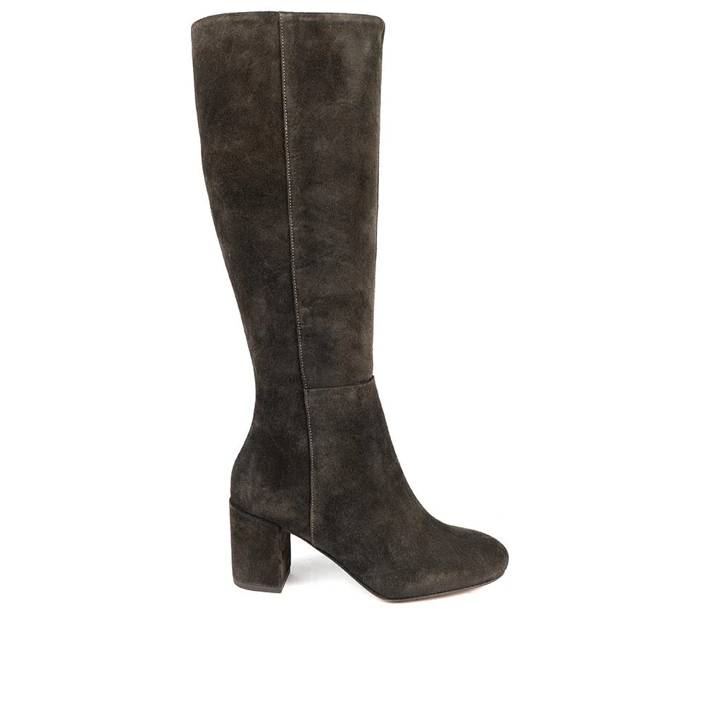 Neptune Small Calf Fit Long Leather Boots - NEPTUNELONGS / 326 215 - Chocolate Suede - Image 2