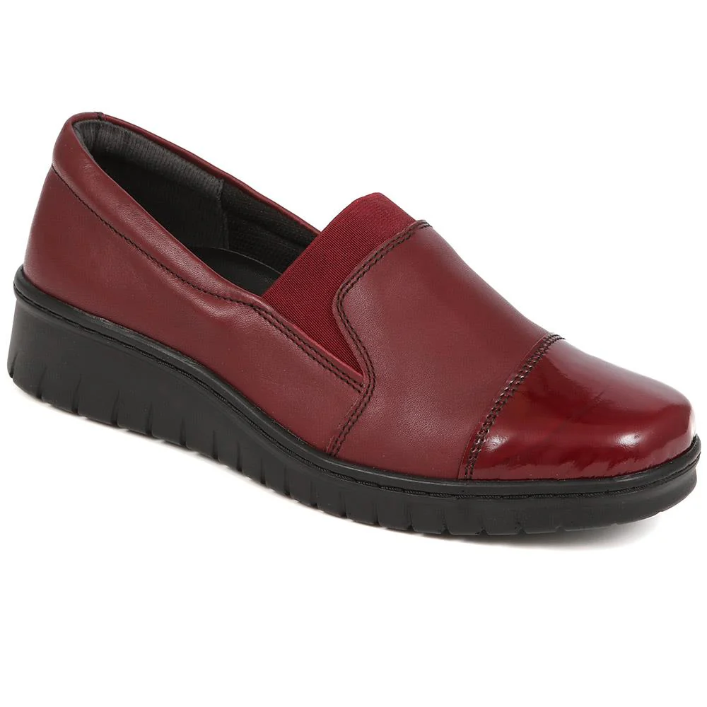 Patent Toe Slip-On Shoes - HAK40018 / 326 616 - Burgundy