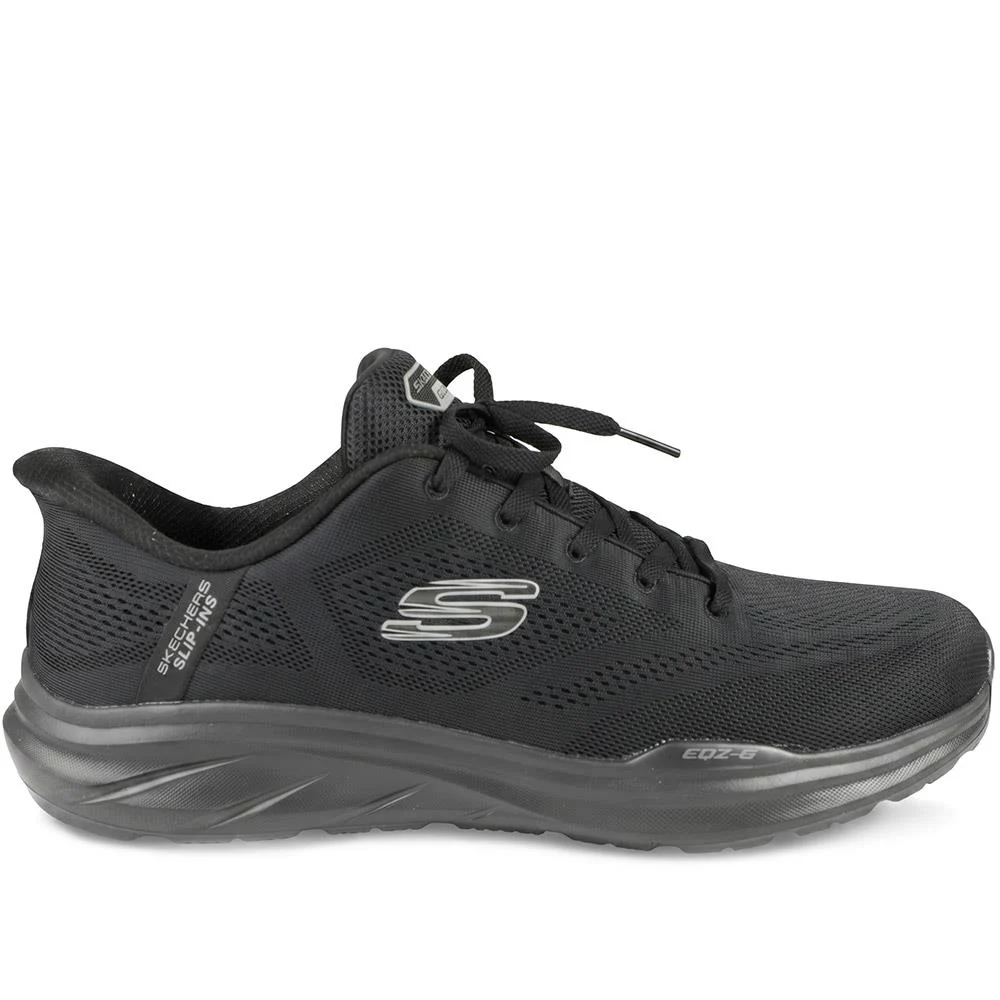 Skechers Slip-ins: Extra Wide Equalizer Trainers - SKE43074 / 329 067 - Black-Black - Image 3