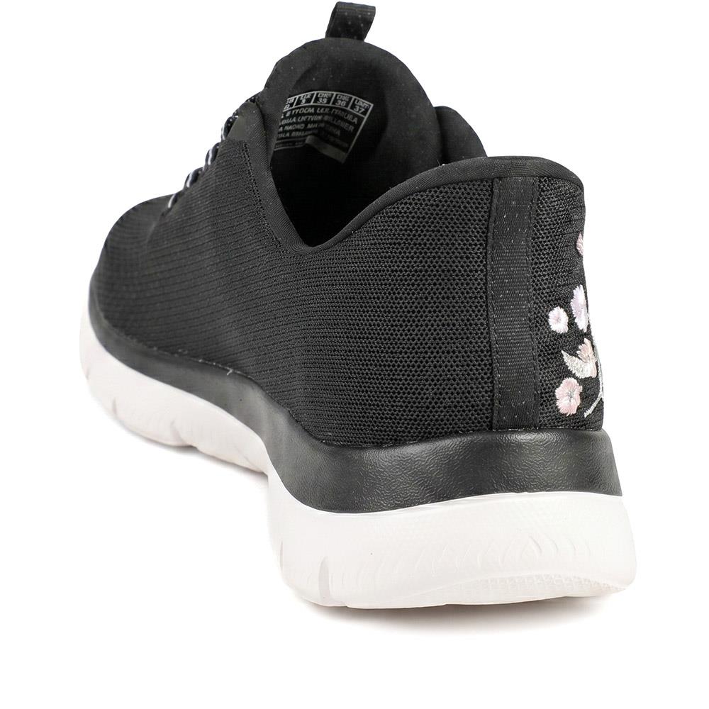 Skechers Slip-ins: Summits-Spring Blossom Trainers - SKE43032 / 329 064 - Black - Image 3