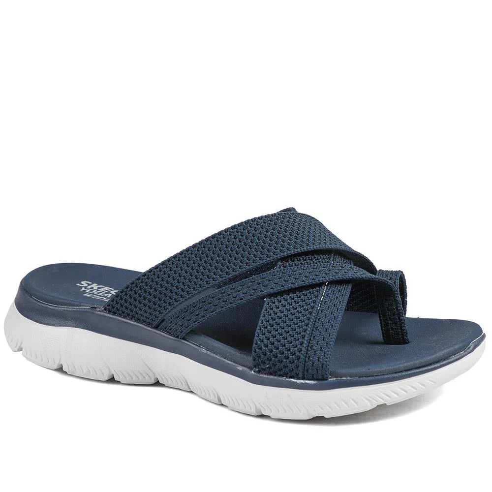Skechers Wide Fit Summits Fantasy Walk Sandals - SKE43077 / 328 677 - Navy