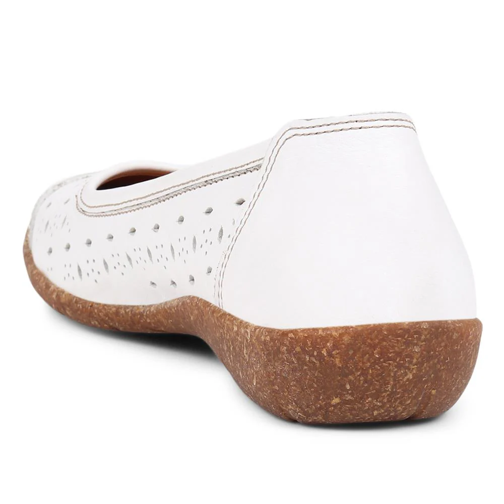 Slip-On Leather Pumps - HAK39003 / 325 610 - White - Image 3