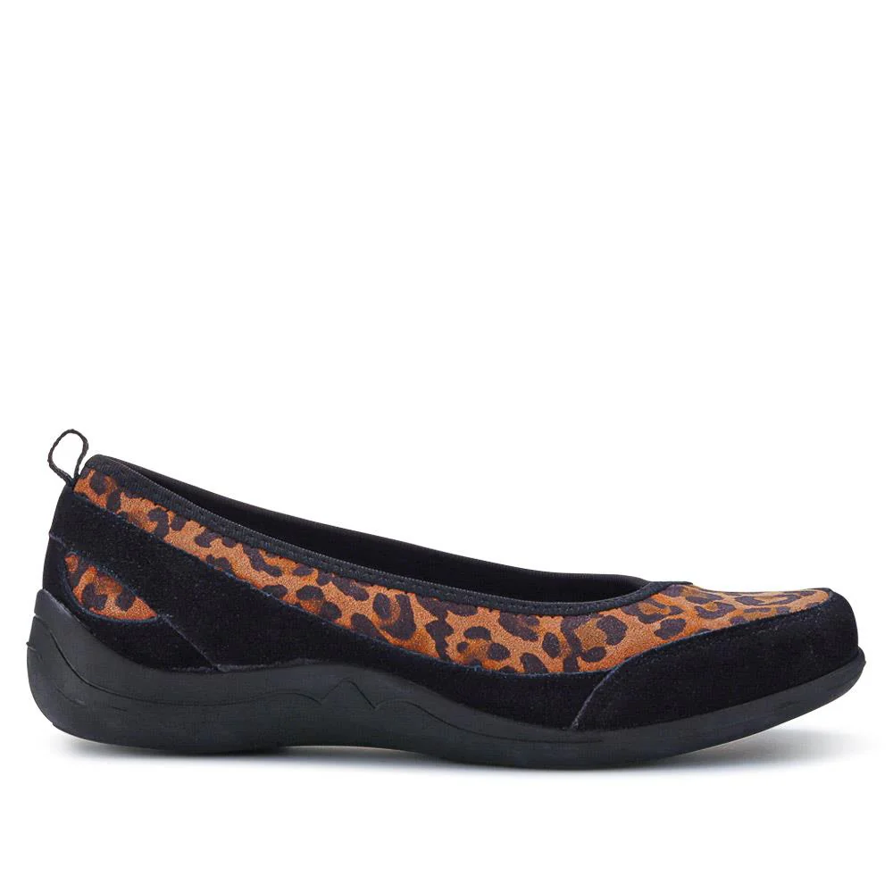 Slip-On Patterned Lightweight Pumps - BRK37007 / 323 323 - Leopard - Image 2
