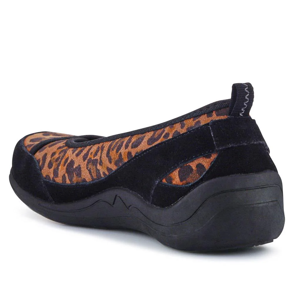 Slip-On Patterned Lightweight Pumps - BRK37007 / 323 323 - Leopard - Image 3