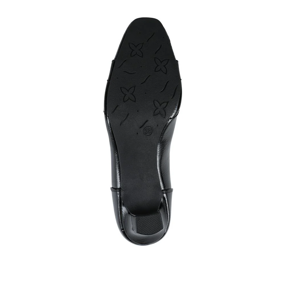 Smart Kitten Heel Court Shoes - WBINS42091 / 328 235 - Black Patent - Image 5