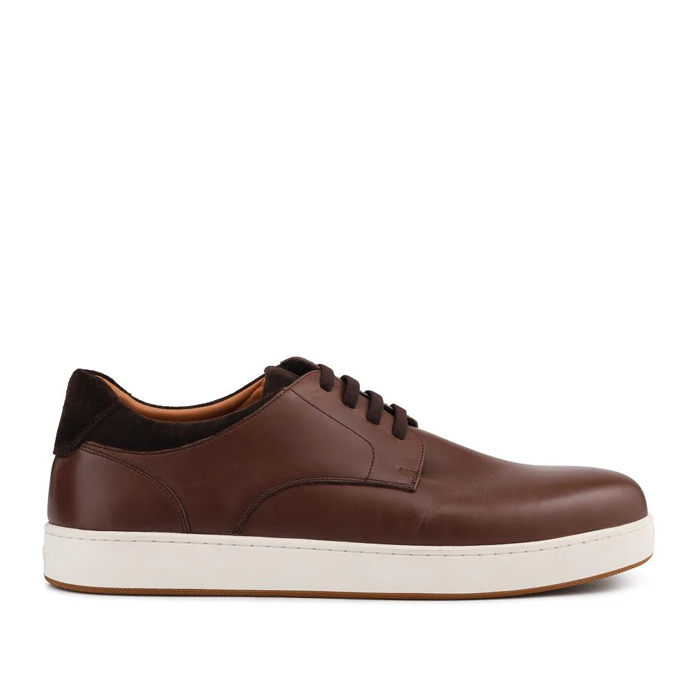 Stevenage Wide Fit Leather Trainers - STEVENAGE / 328 097 - Brown Nubuck - Image 2
