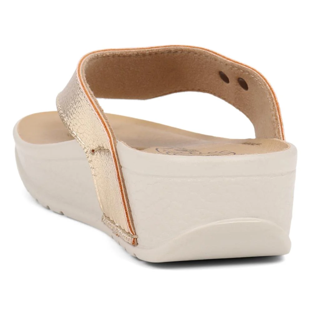 Fly Flot Toe Post Platform Sandals - FLY39083 / 324 805 - Gold - Image 3