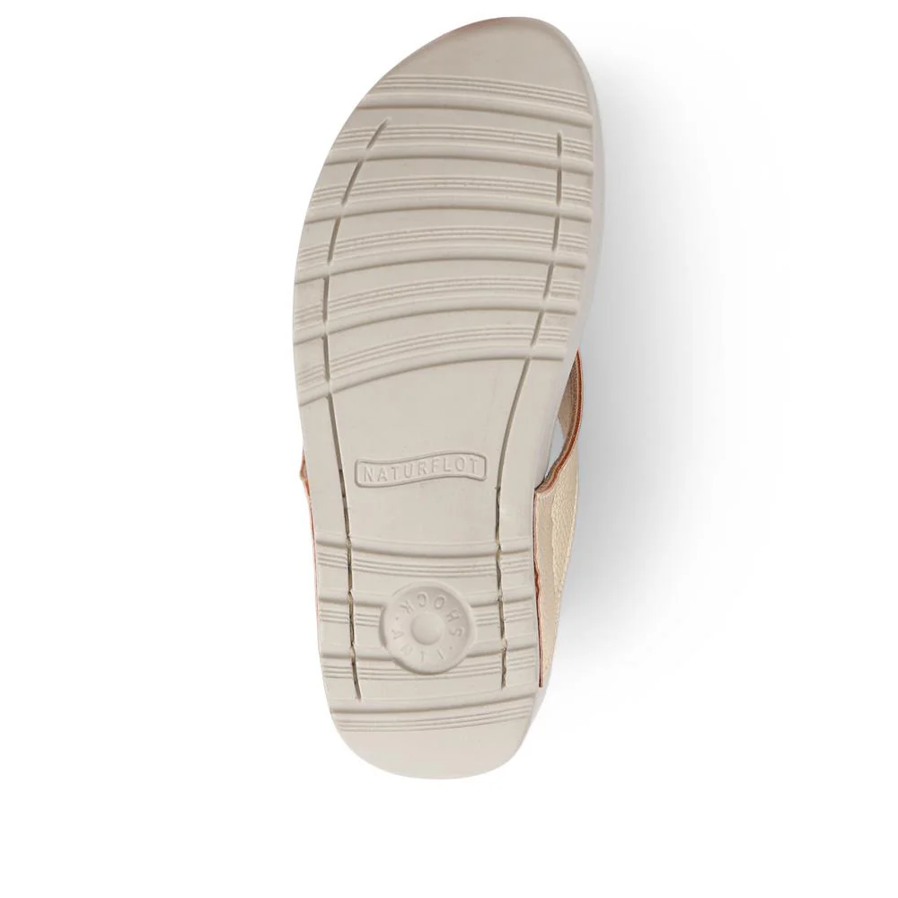 Fly Flot Toe Post Platform Sandals - FLY39083 / 324 805 - Gold - Image 4