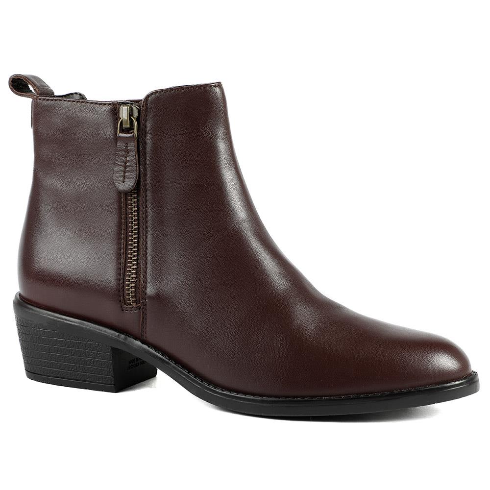 Van Dal Barlow II Wide Fit Leather Ankle Boots - GUP42502 / 328 840 - Image 2