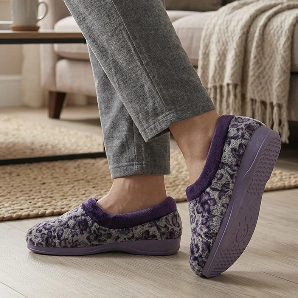 Warm Lined Faux Fur Slippers - ANAT44001 / 330 346 - Purple - Image 2