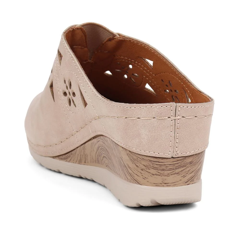Wedge Heel Clogs  - WOIL39031 / 325 148 - Beige - Image 3