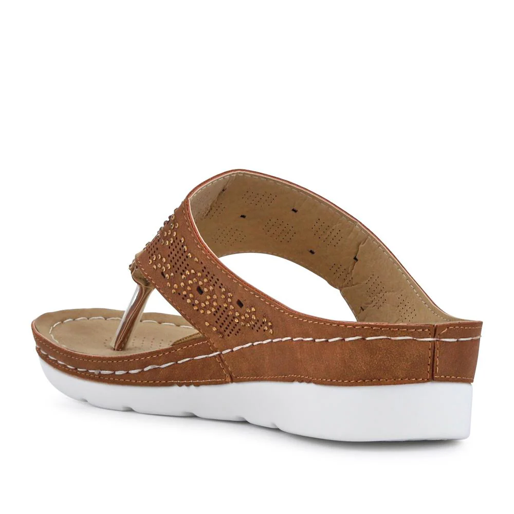 Wedge-Heeled Toe-Post Sandals - PINYI41008 / 327 214 - Tan - Image 3
