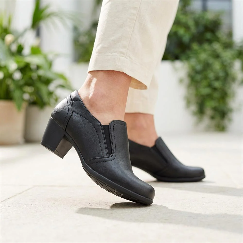 Wide Fit Cone Heel Shoes - WBINS42010 / 327 915 - Black - Image 2