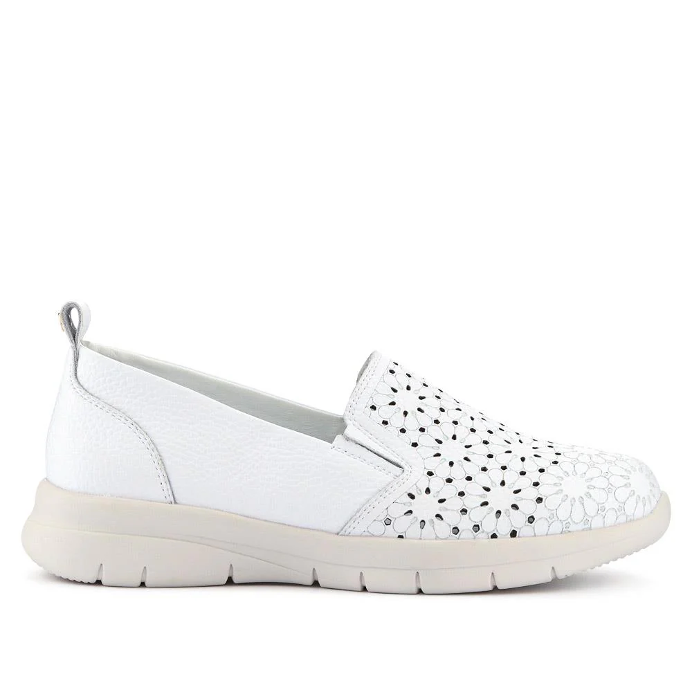 Wide Fit Leather Slip-On Shoes - BRK41034 / 327 021 - White - Image 2