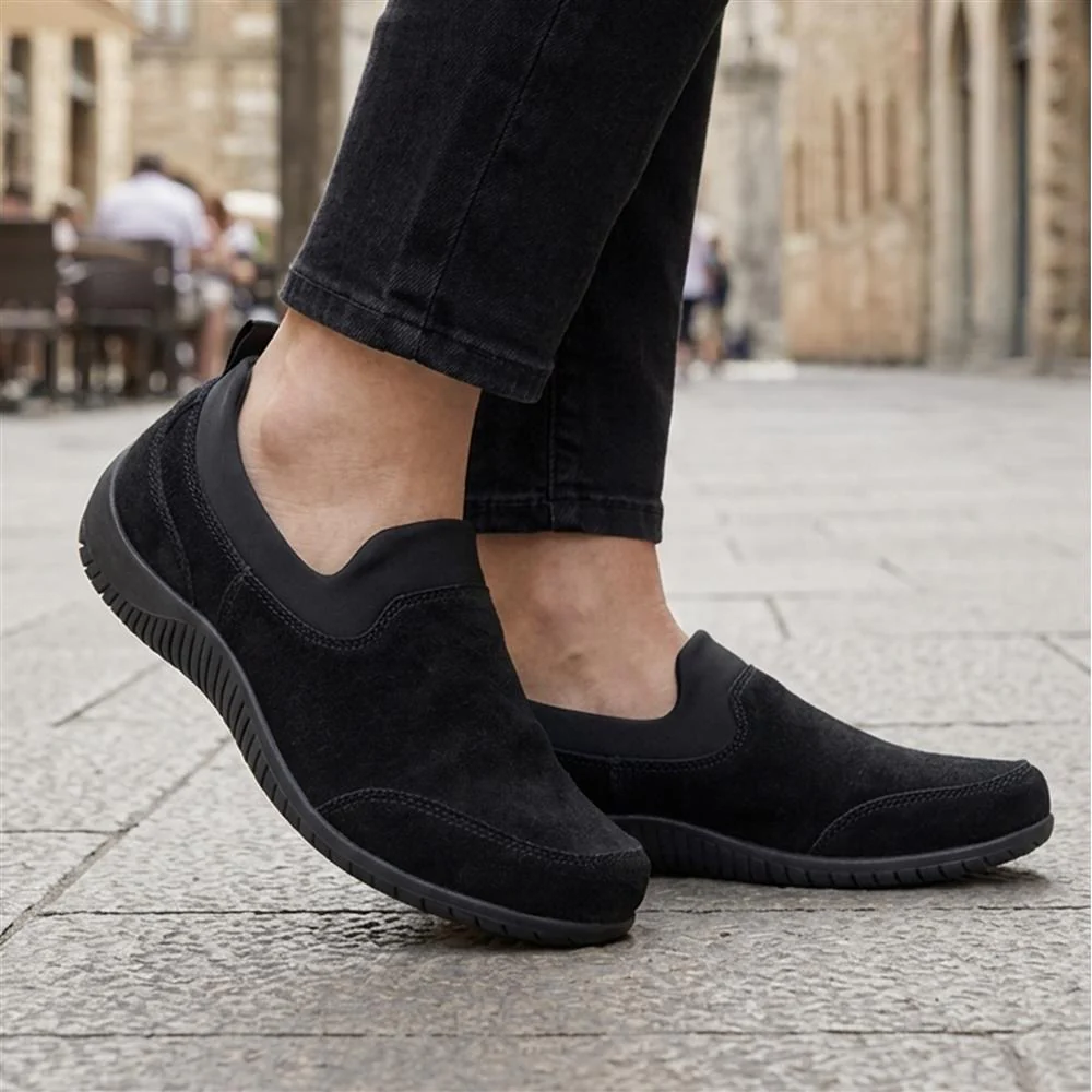 Wide-Fit Leather Slip-On Shoes - BRK42018 / 328 405 - Black - Image 2