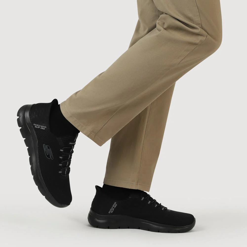 Wide Fit Skechers Slip-ins: Summits - High Range - SKE39041 / 324 777 - Black - Image 5